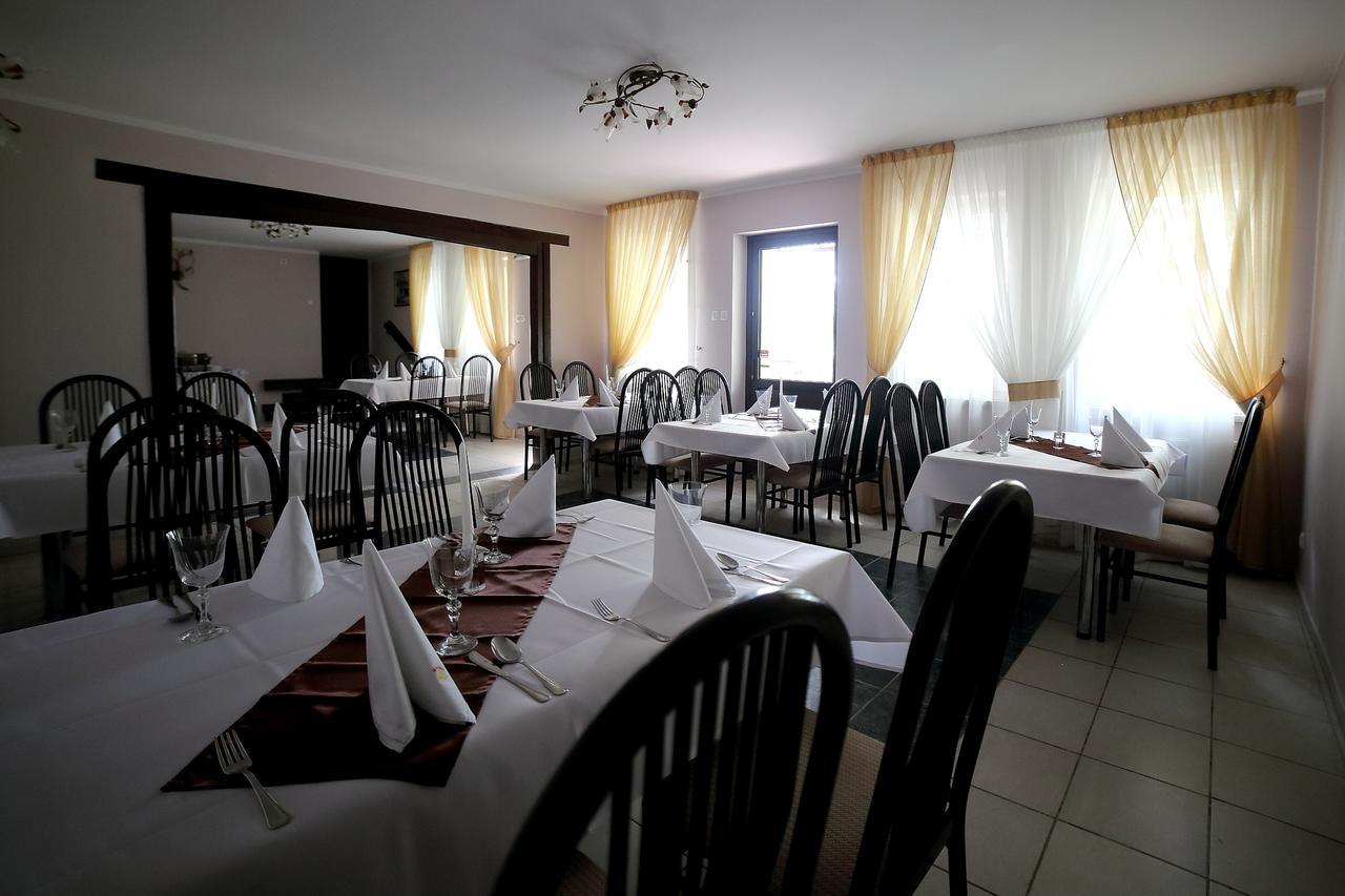 Zajazd Mońki Extérieur photo